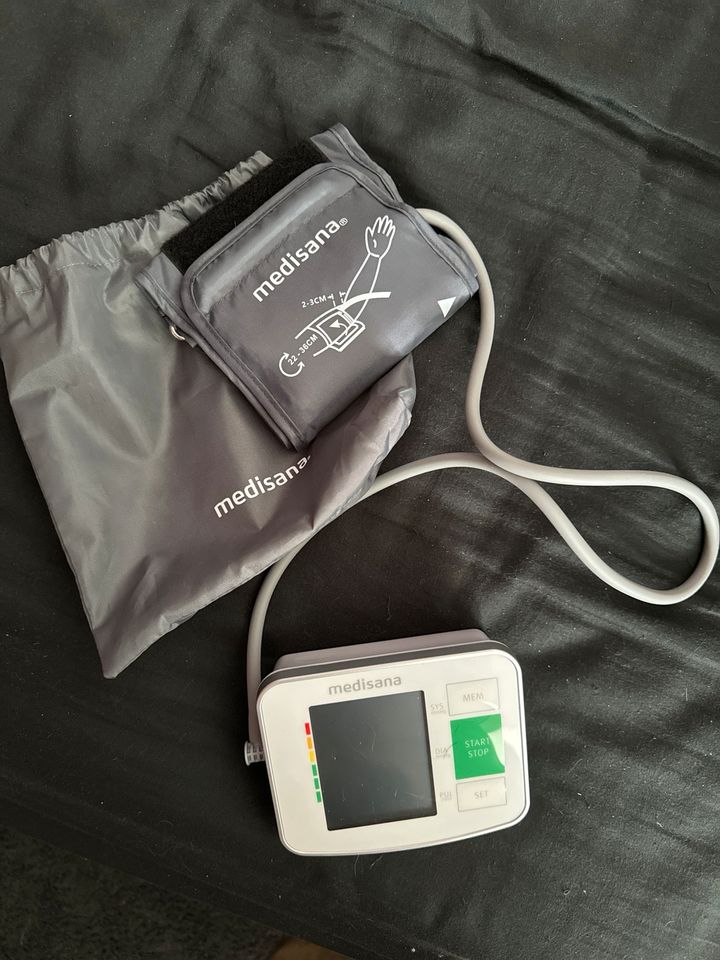 Blutdruck Messgerät in Querfurt