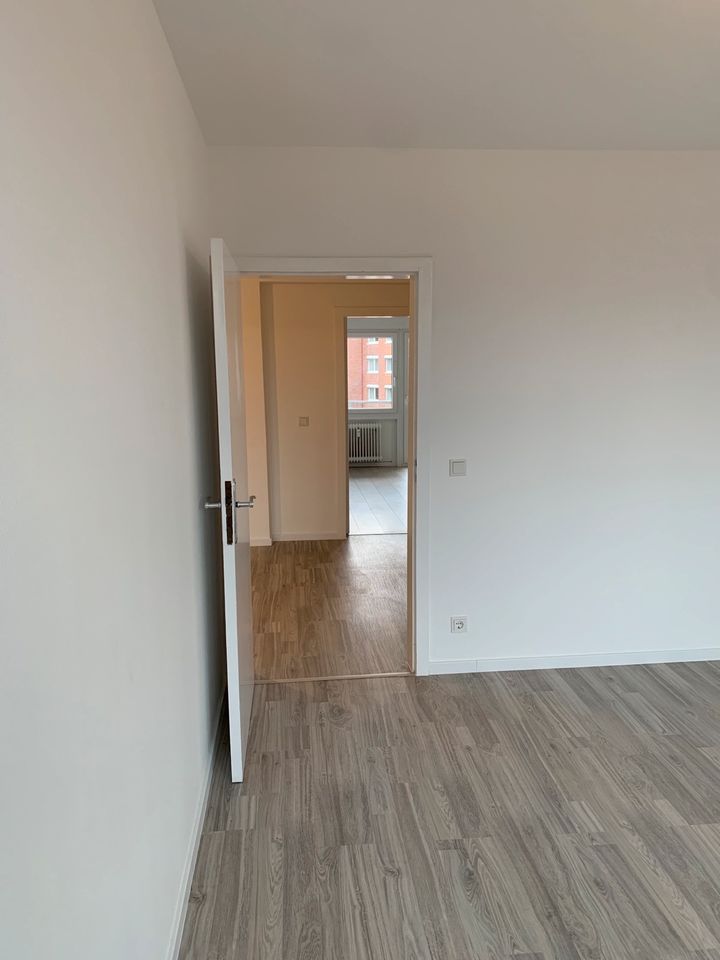 Direkte Innenstadtlage, 66111 SB: renov. 3-ZKB-, 84 qm, gr.Balkon in Saarbrücken