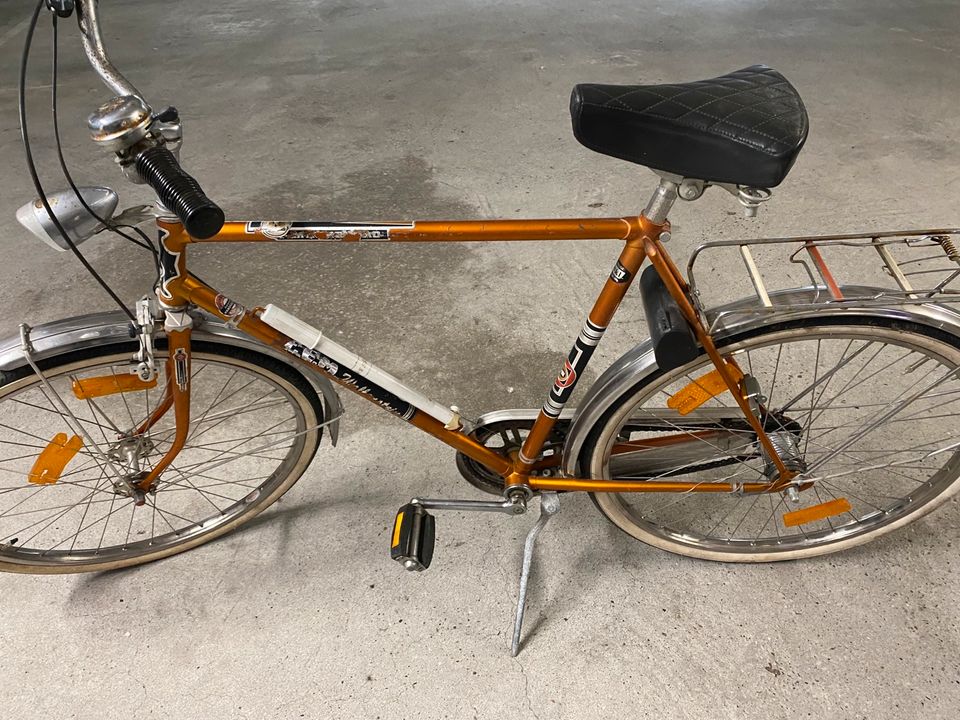 Sehr schönes 26 Zoll Fahrrad orange oldscholl in Karlsruhe