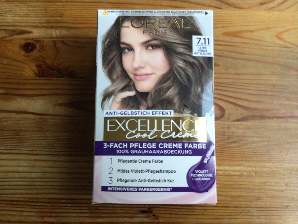 Haarfarbe Excellence L‘Oreal Cool Creme 7.11 in Berlin