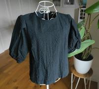 Levi's Bluse, Ballonärmel, schwarz, Gr M Baden-Württemberg - Gundelfingen Vorschau