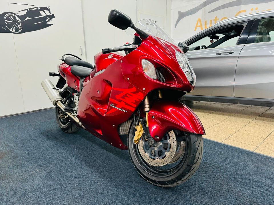 Suzuki Hayabusa GSX 1300R 1. Hand in Leipheim