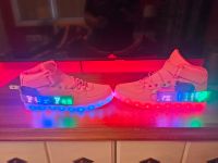 Einmalig auf der Welt LED Schuhe rosa Gr.39 mit LED Display Hamburg-Nord - Hamburg Langenhorn Vorschau