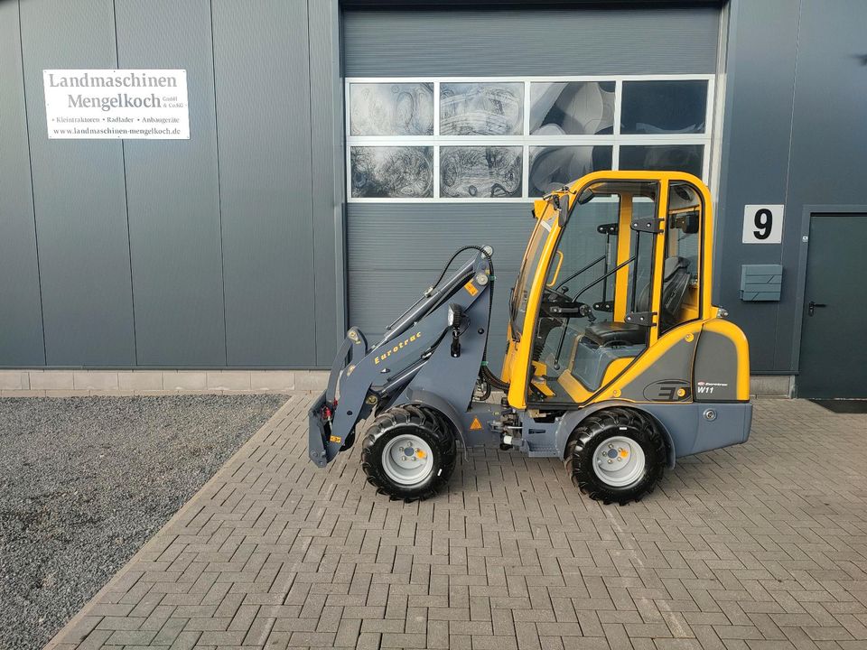 Hoflader Radlader Hoftrac Eurotrac W 11 Kubota Bucher Neufahrzeug in Auderath