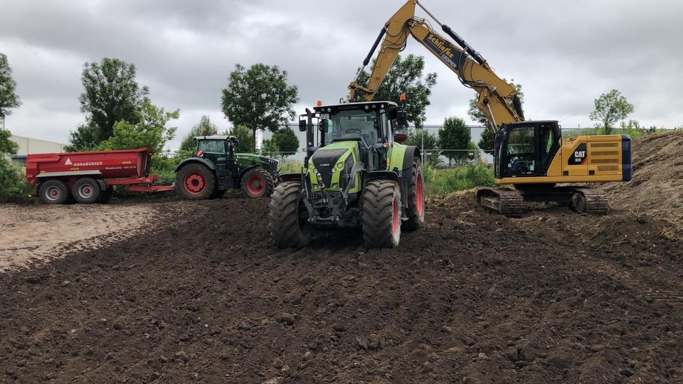 Traktor Erdmulden Baumulden Muldenkipper Transport Vermietung in Weiden b Weimar Thür