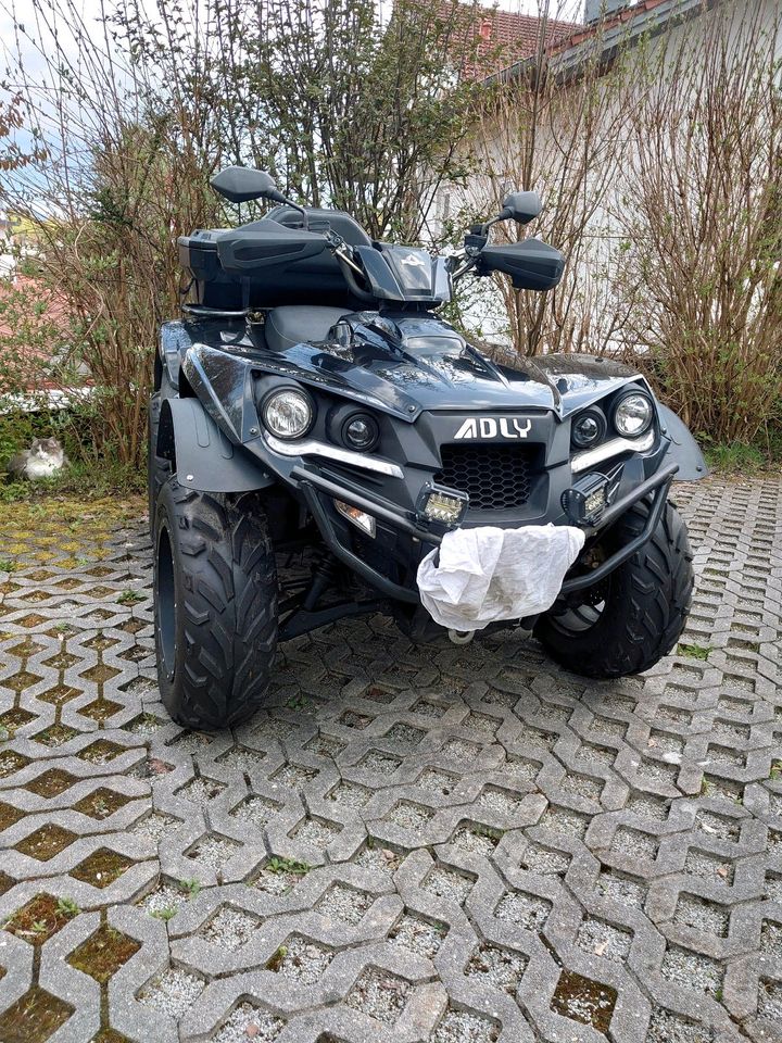 Adly conquest 600 4x4 in Regen