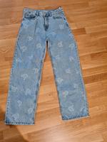 Weite Jeans mit allover Print Aubing-Lochhausen-Langwied - Aubing Vorschau