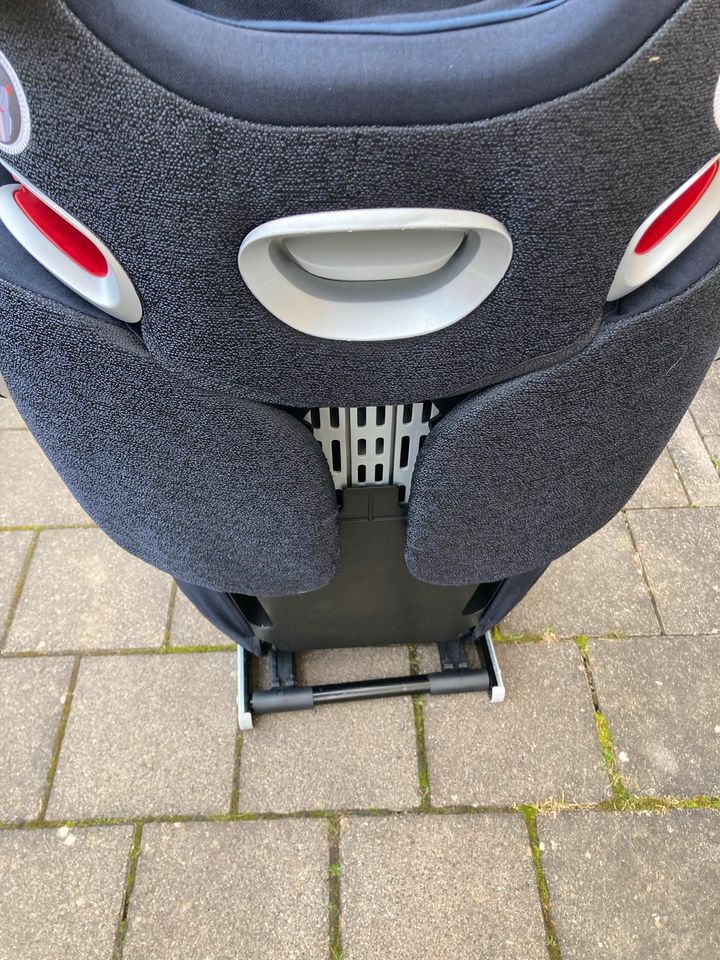 Auto Kindersitz Cybex Solution Z fix + mit Isofix in Köln