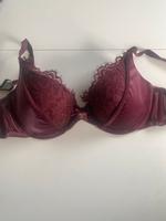 Hunkemöller BH 80c lila Niedersachsen - Wilhelmshaven Vorschau