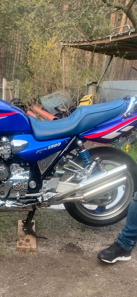 Yamaha XJR 4PU RP02 SP Sitzbank blau in Brandenburg - Brück | Motorradteile  & Zubehör | eBay Kleinanzeigen ist jetzt Kleinanzeigen