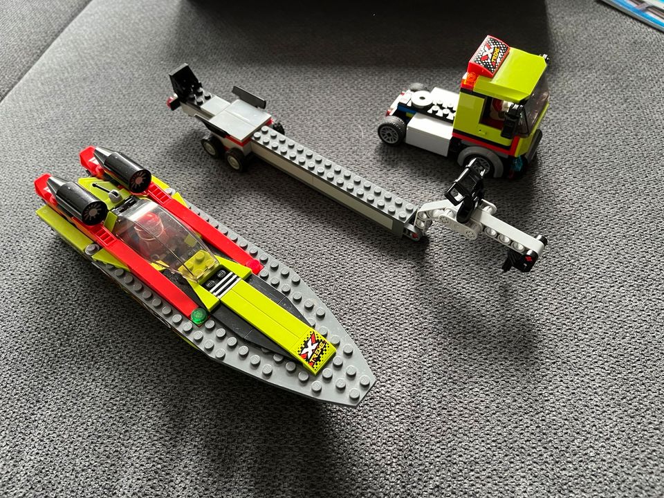 Lego 60254 Rennboot-Transporter in Moers