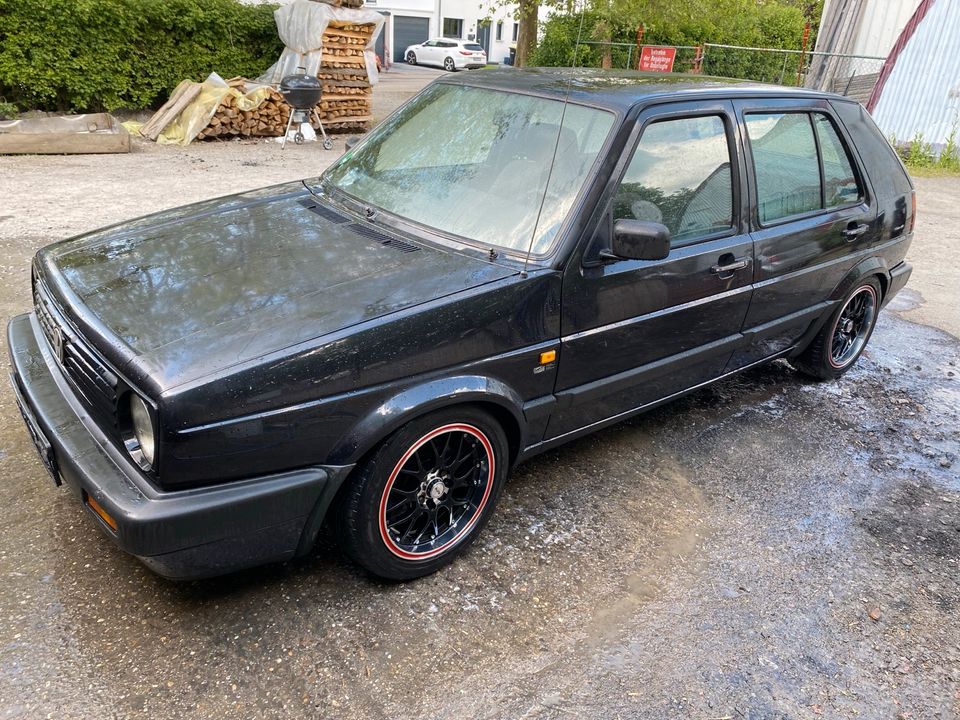 Golf 2 1.8 RP GL schwarz metallic zv efh abs in Marbach am Neckar