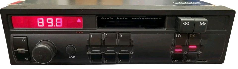 Blaupunkt Audi BETA CC Autoradio 4D0035152 in Lippstadt