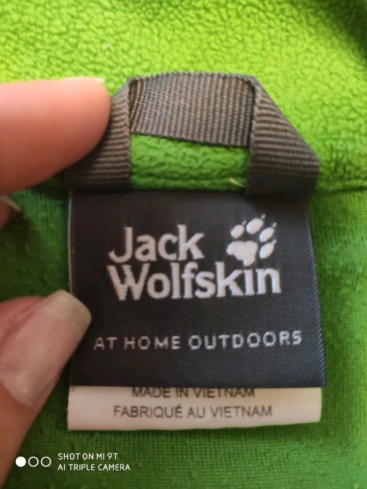 Jack Wolfskin Fleece Jacke Superdry Hose in Wolbeck