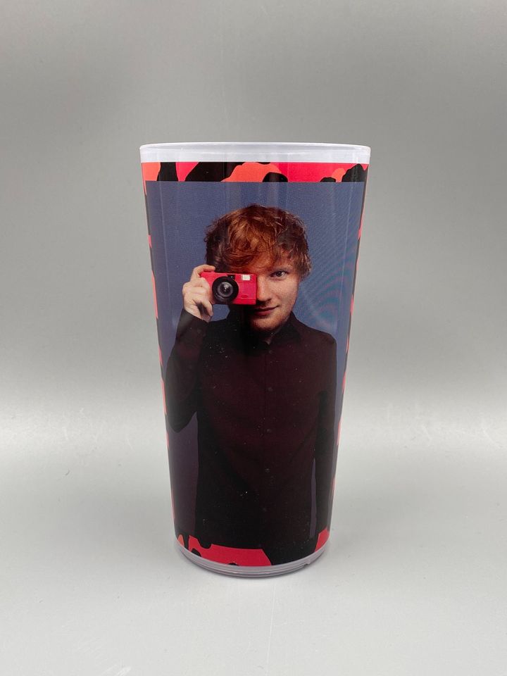 Ed Sheeran Divide World Tour 2019 Konzert Becher Fan 0,5l Sammler in Hamburg