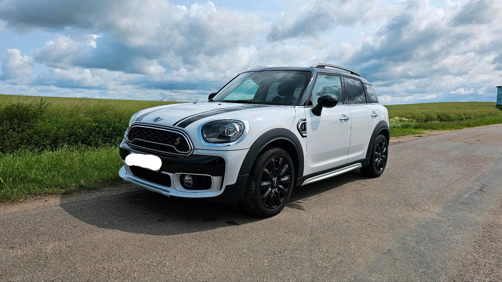 Abbildung des Autos Mini Countryman Cooper S…