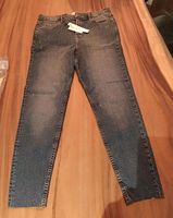 Jeans Damenhose W32 L32 - - NEU-- Niedersachsen - Lohne (Oldenburg) Vorschau