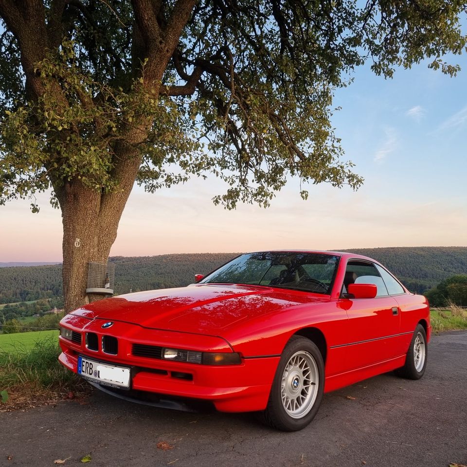 BMW 850i V12 Original / detailgetreu restauriert !!! in Lützelbach