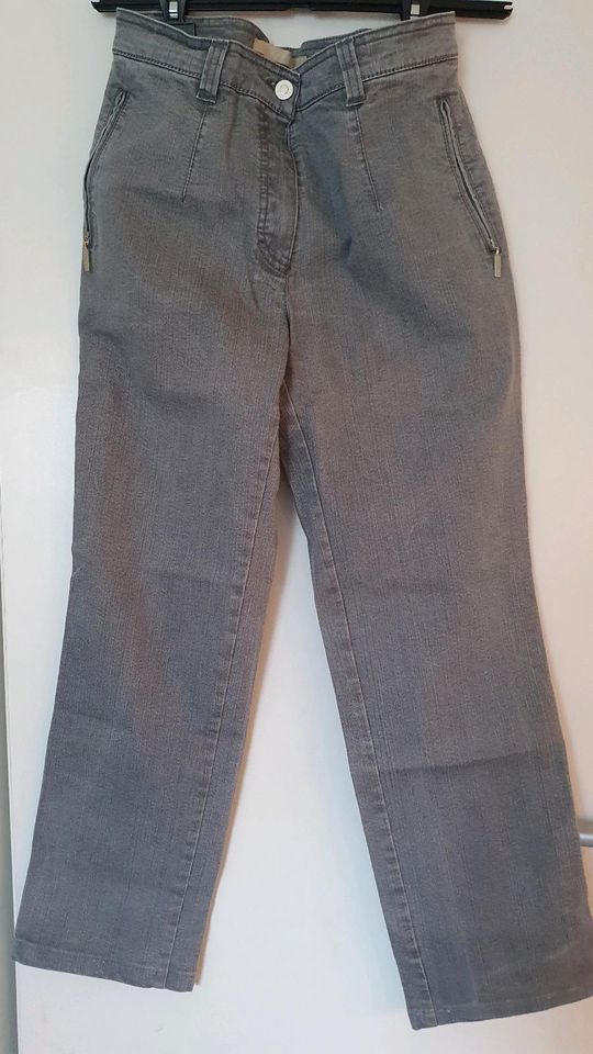 Zaffiri Jeans in grau. Gr.38 short in Kiel