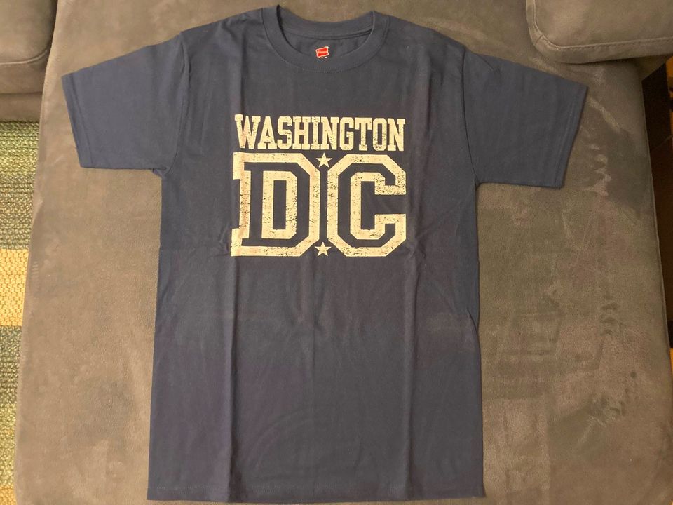 T-Shirt dunkelblau Washington DC Gr. S NEU in Hannover