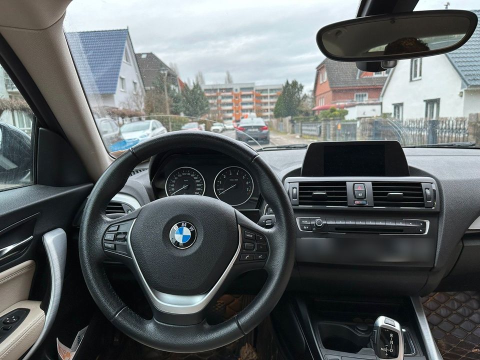 BMW 116i Sport Line Automatik TÜV bis 03/26 in Berlin