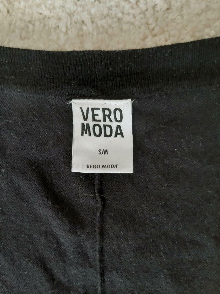 Strickjacke Vero Moda Gr.s/m in Flensburg