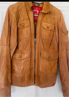 NEU/ Damen Esprit kurz Lederjacke 40 Hessen - Bad Vilbel Vorschau