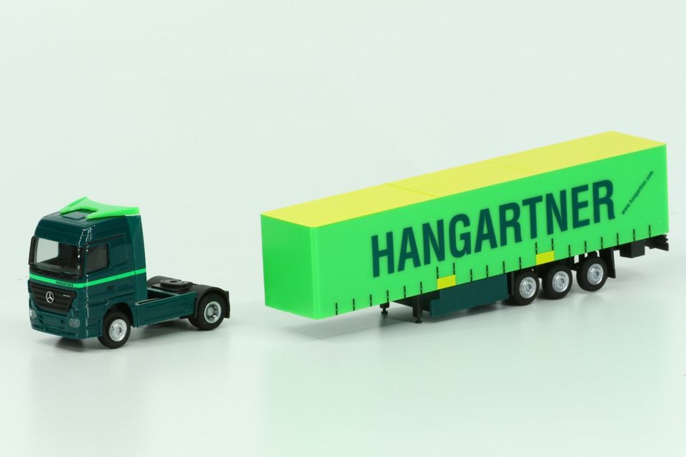 Modellbahn TT Herpa 065818 1/120 MB Actros Sattelzug "Hangartner" in Grimma