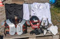 Ausrüstung American Football Schutt Helm, Schulterpolster etc Hessen - Gladenbach Vorschau