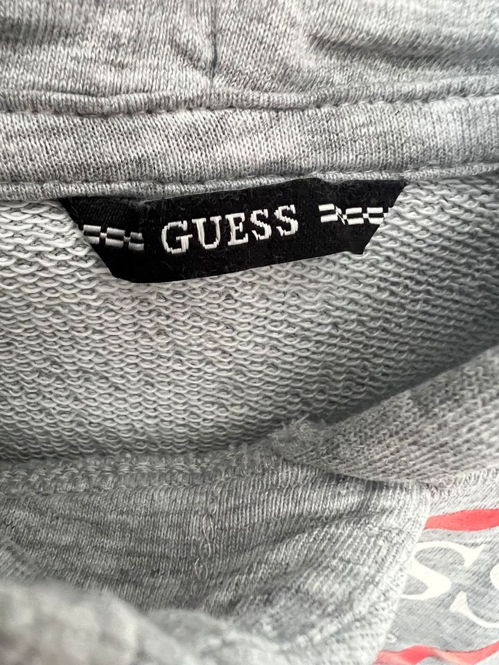 Guess Pullover Kinderpullover 152 Kapuzenpullover Hoodie grau in Bargteheide