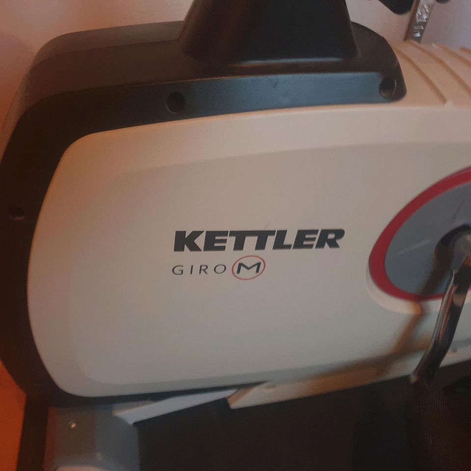 Kettler Giro M neuwertig in Rommersheim