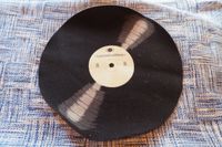 Schallplatten (Vinyl) Teppich 65 cm Bayern - Wolfratshausen Vorschau