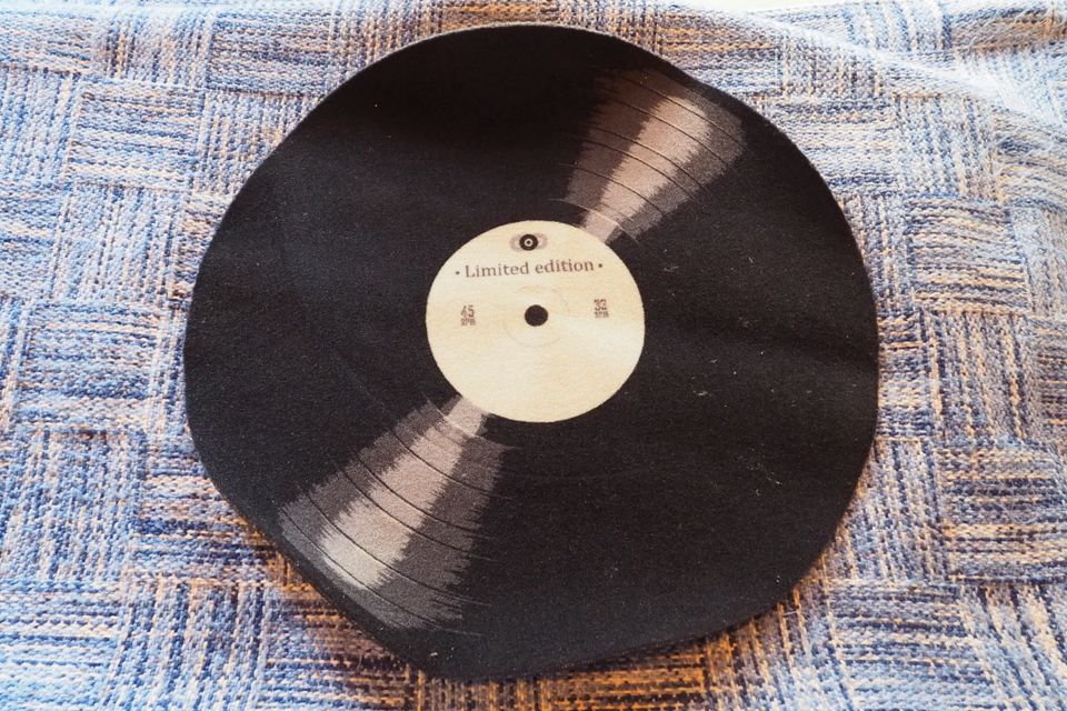 Schallplatten (Vinyl) Teppich 65 cm in Wolfratshausen