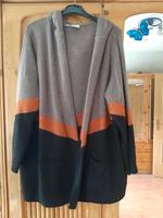 Strickjacke Gr. 54 neuwertig Niedersachsen - Südbrookmerland Vorschau