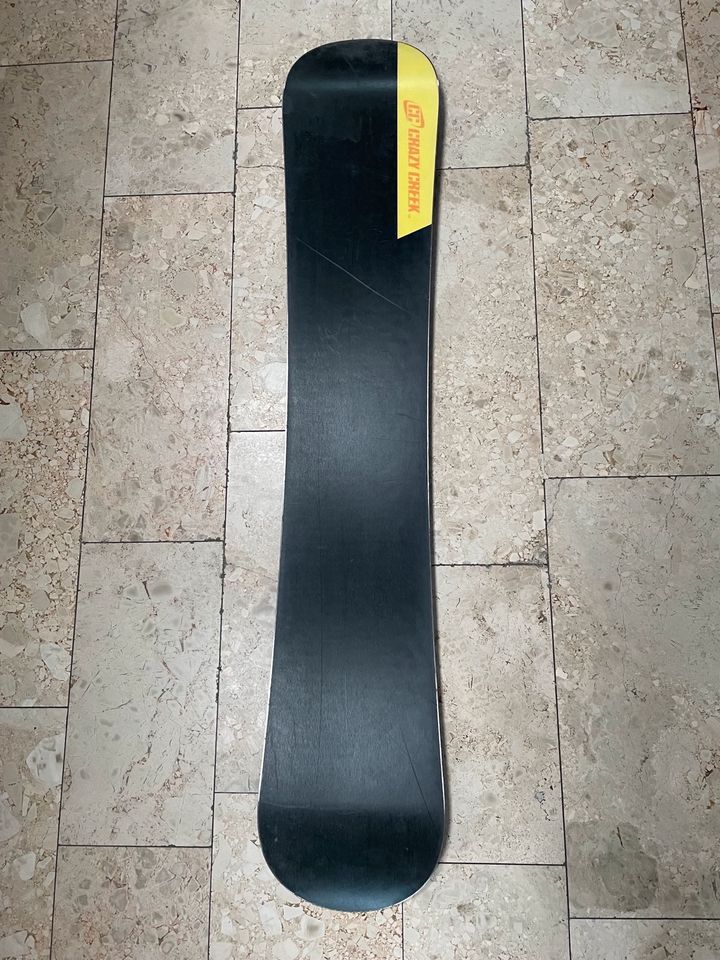 Snowboard + Tasche CRAZY CREEK RAVE 157 cm mit Snowboardtasche in Königstein im Taunus