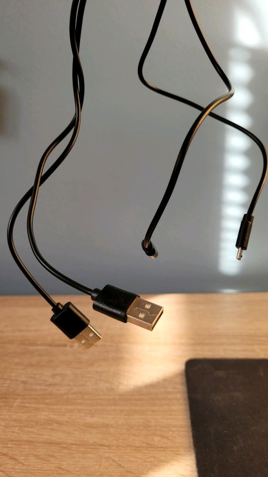 USB Kabel, USB-C Doppelstecker, Micro USB in Hamburg
