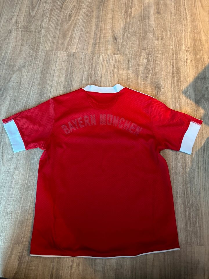 Fc Bayern trikot in Altenstadt an der Waldnaab