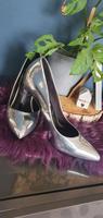 Glänzend Silbernde High Heels von Bershka Hessen - Gudensberg Vorschau