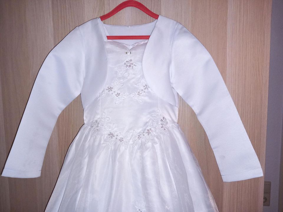 Kommunionskleid / Blumenmädchen-Kleid Gr.128/134 mit Zubehör in Hornberg