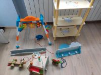 Holz Spielzeug Garderobe Regal Baby Spielzeug Nordrhein-Westfalen - Wiehl Vorschau