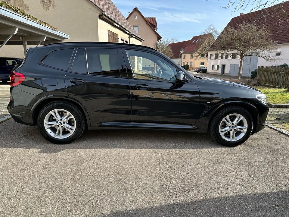 BMW X3  G01  M-Packet XDrive in Ellwangen (Jagst)