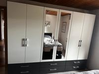 Kleiderschrank mit Spiegel Bayern - Marktredwitz Vorschau