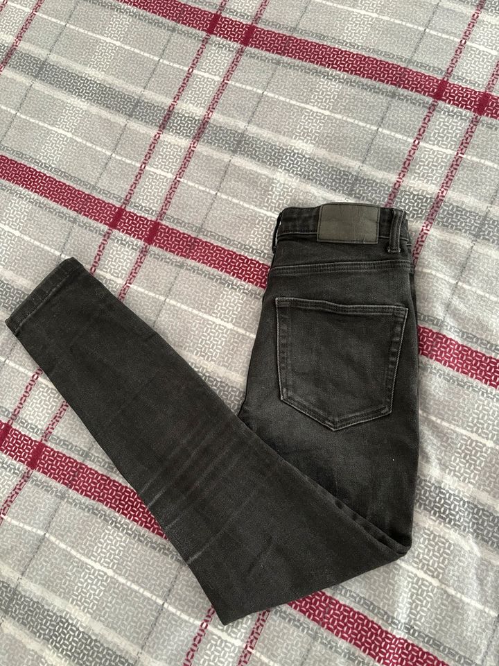 Jeans Hose in Hanau