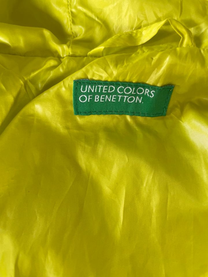 Jacke Benetton Größe 134/140 in Stutensee