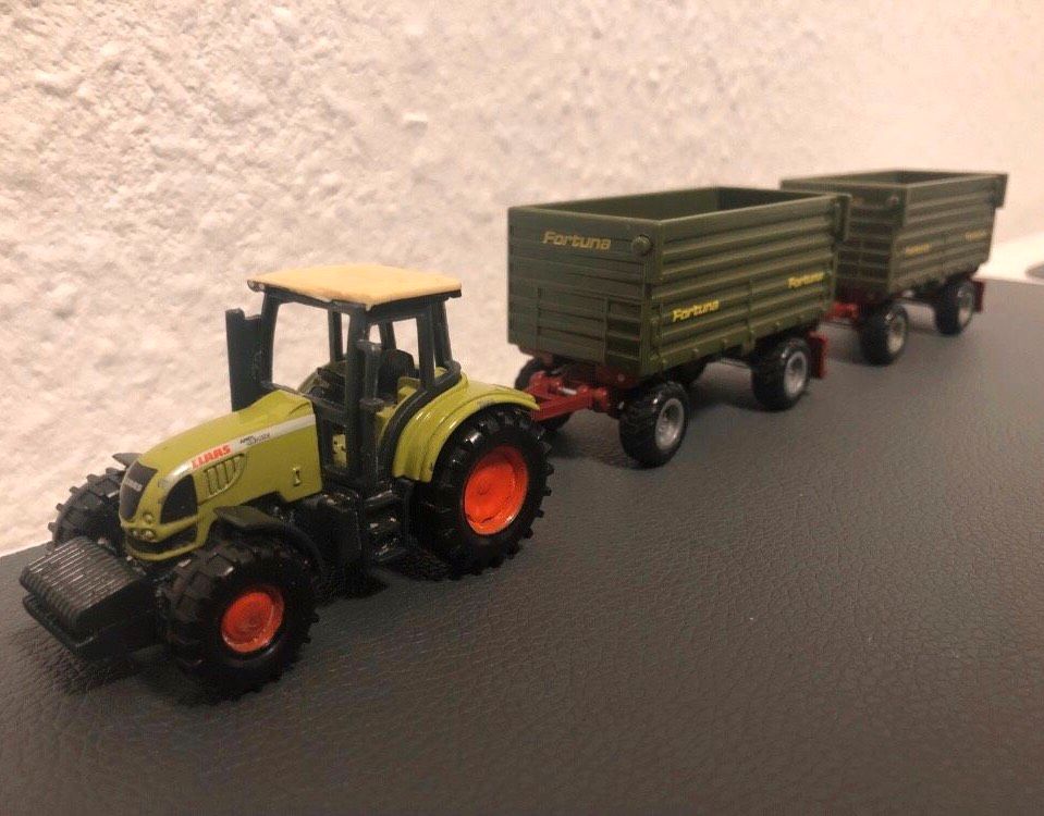 Siku Landtechnik-Konvolut (Deutz, Claas, John Deere,…) 1:87 in Celle