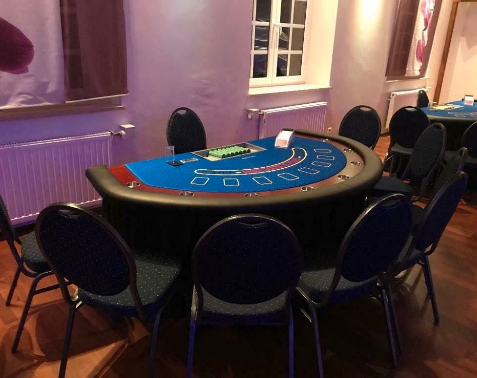 Croupier - Dealer mieten - buchen - Poker - Roulette - Black Jack in Wipperfürth