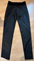 Leggins in Lederoptik mit Bluse Bayern - Landshut Vorschau