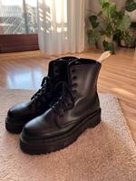 Dr. Martens Jadon II Mono Vegan Plateaustiefel Frankfurt am Main - Bockenheim Vorschau