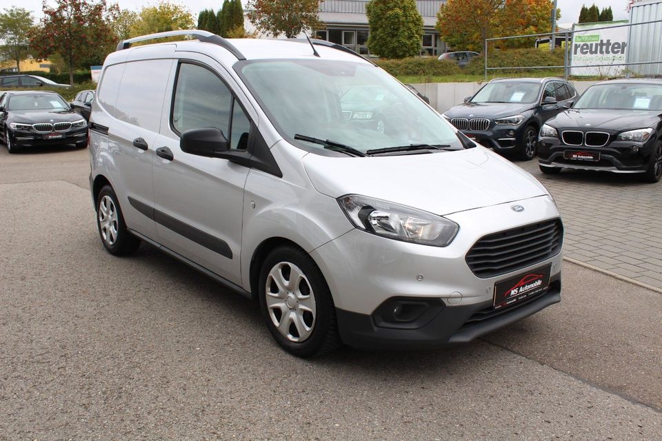 Ford Transit Courier 1.5 TDCI Trend Kamera_2x Schiebe in Calw