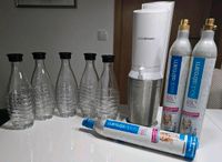 Sodastream crystal weiß Wassersprudel Gas Kartuschen 5 Flaschen Hessen - Wöllstadt Vorschau